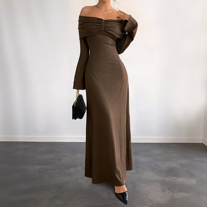 Damen Off-Shoulder Maxikleid mit geraffter Brustpartie und schmaler A‑Linie Nord Taschen