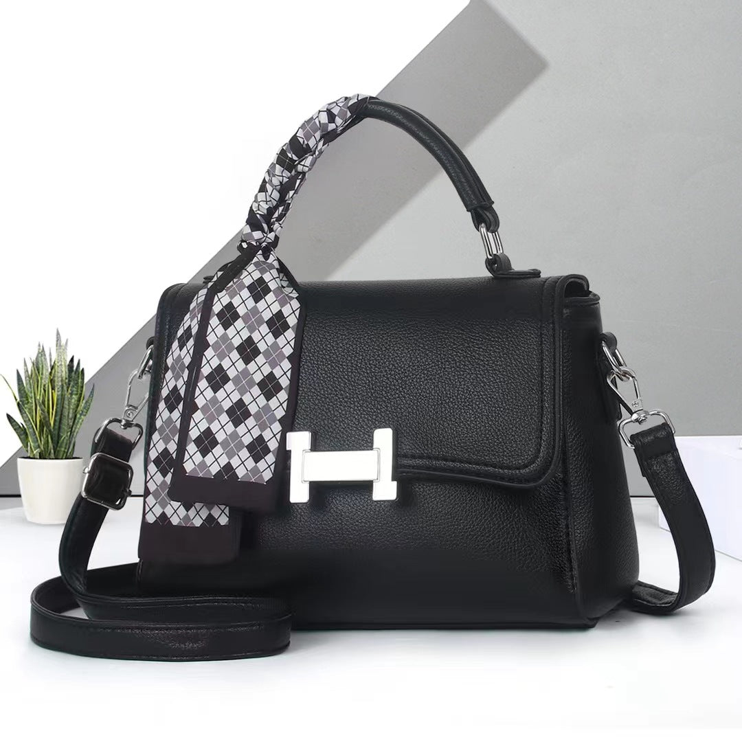 Damen elegante Schultertasche mit modischer Schleifenapplikation Nord Taschen
