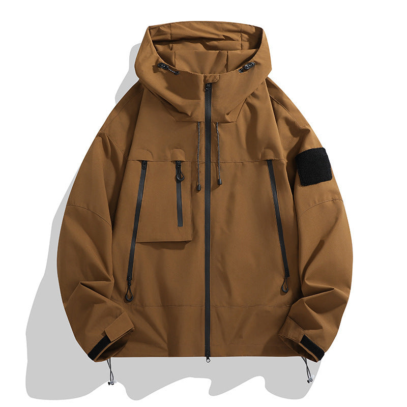 Herren technische Outdoor-Jacke mit verstellbarem Kapuzendesign und multifunktionalen Taschen