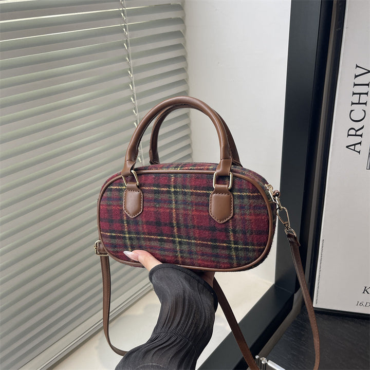 Damen modische Schultertasche im Karodesign Nord Taschen