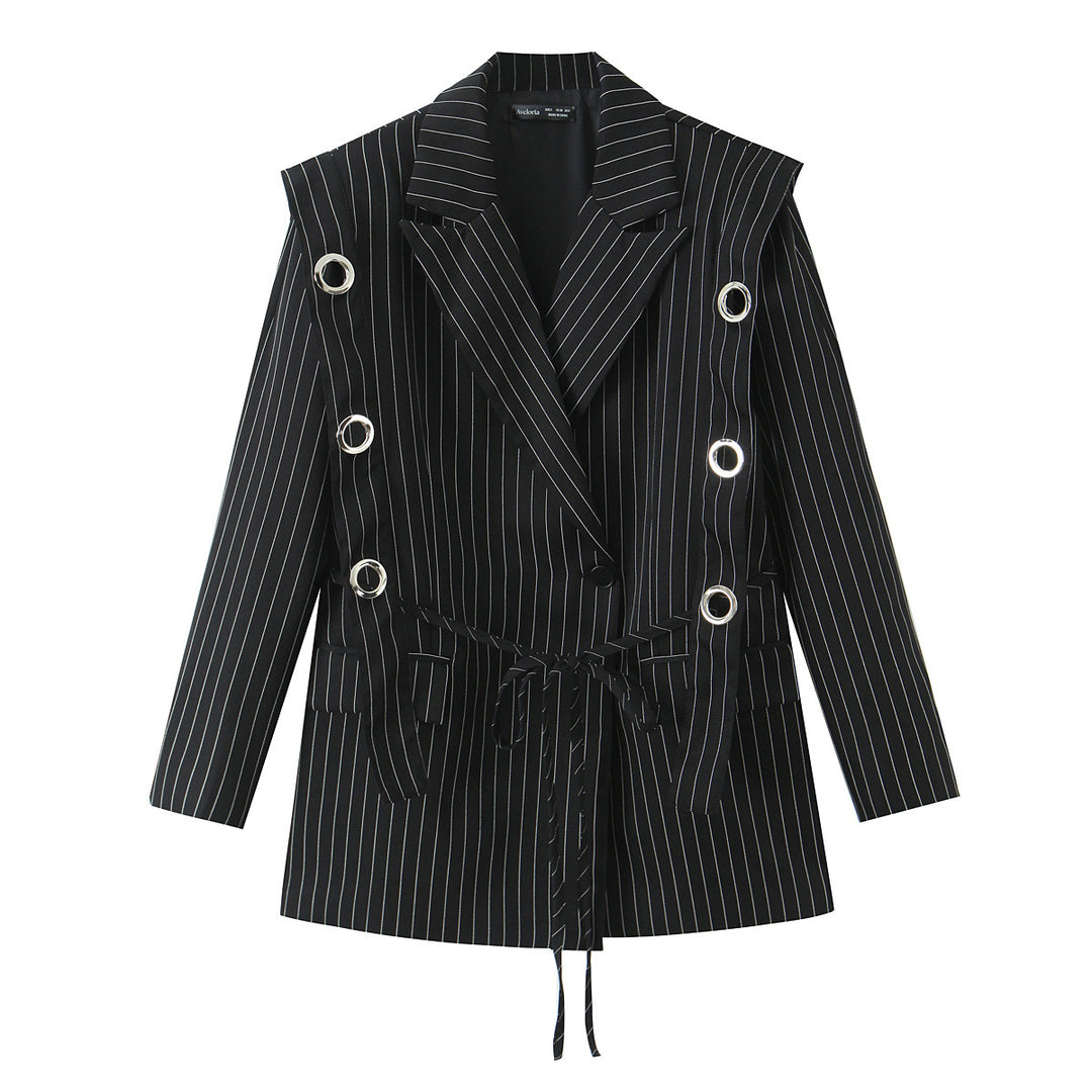 Damen Nadelstreifen-Blazer mit Zierösen und Tunnelzugtaillierung Nord Taschen