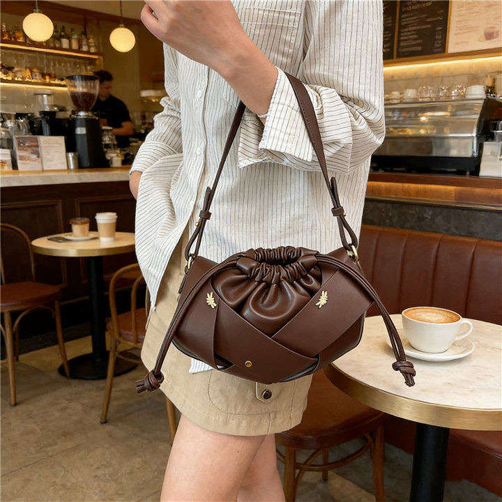 Damen Hobo-Tasche mit raffiniertem Kordelzug und eleganter Webstruktur Nord Taschen