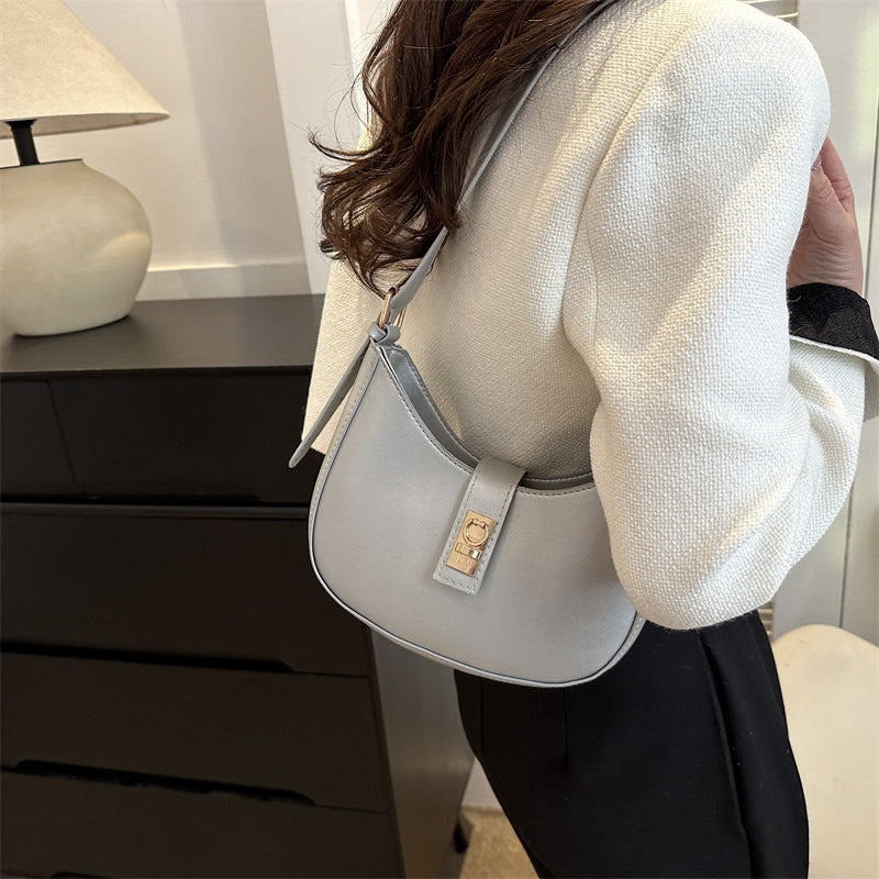 Damen Umhängetasche mit elegantem Klappverschluss und luxuriösem Kunstleder Nord Taschen