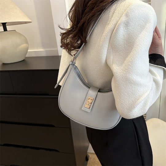 Damen Umhängetasche mit elegantem Klappverschluss und luxuriösem Kunstleder Nord Taschen