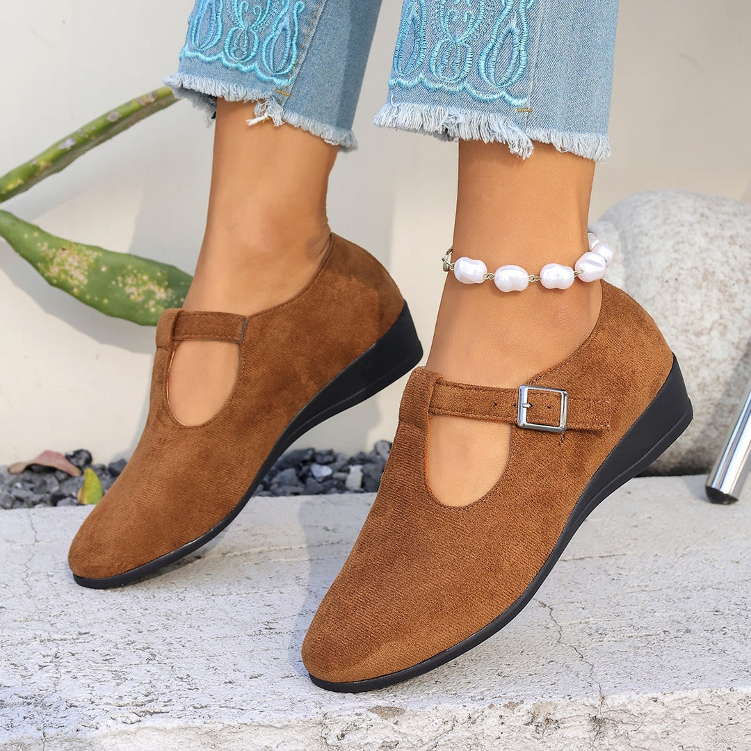 Damen Halbschuhe mit elegantem Riemendesign