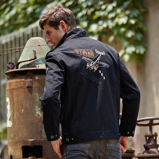 Herren military-inspirierte Canvas-Fieldjacke mit Schulterklappen, Stickpatches und verdecktem Zwei-Wege-Reißverschluss Nord Taschen