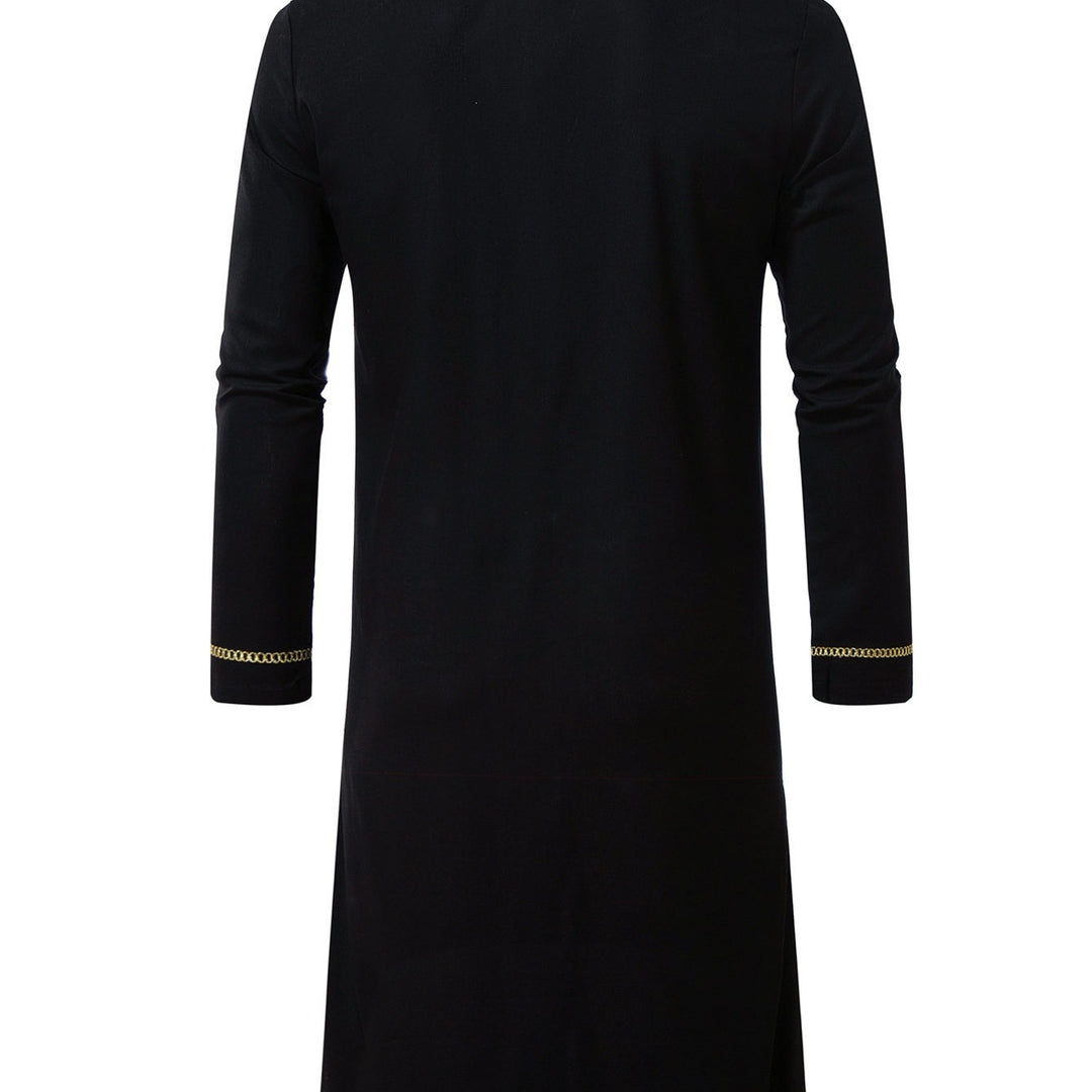 Herren Elegante Langtunika mit Rundhalsausschnitt, Frontreißverschluss und goldener Zierstickerei Nord Taschen