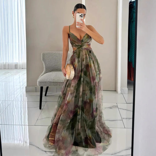 Damen Elegantes Maxikleid mit raffinierten Cut-Out-Details und fließendem Design