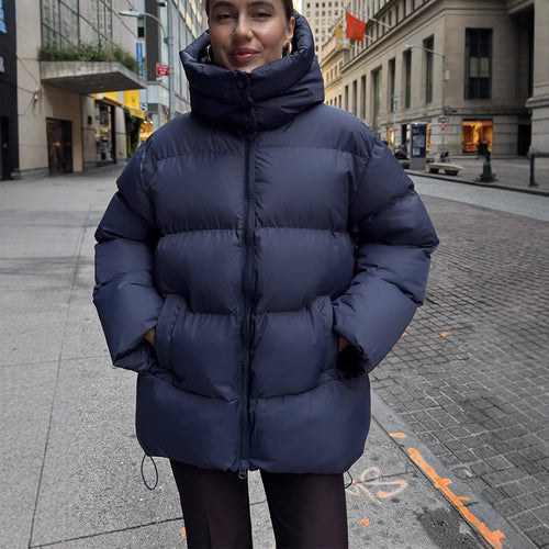 Damen Oversize Stepp-Pufferjacke mit abnehmbarer Kapuze und Zwei-Wege-Reißverschluss Nord Taschen