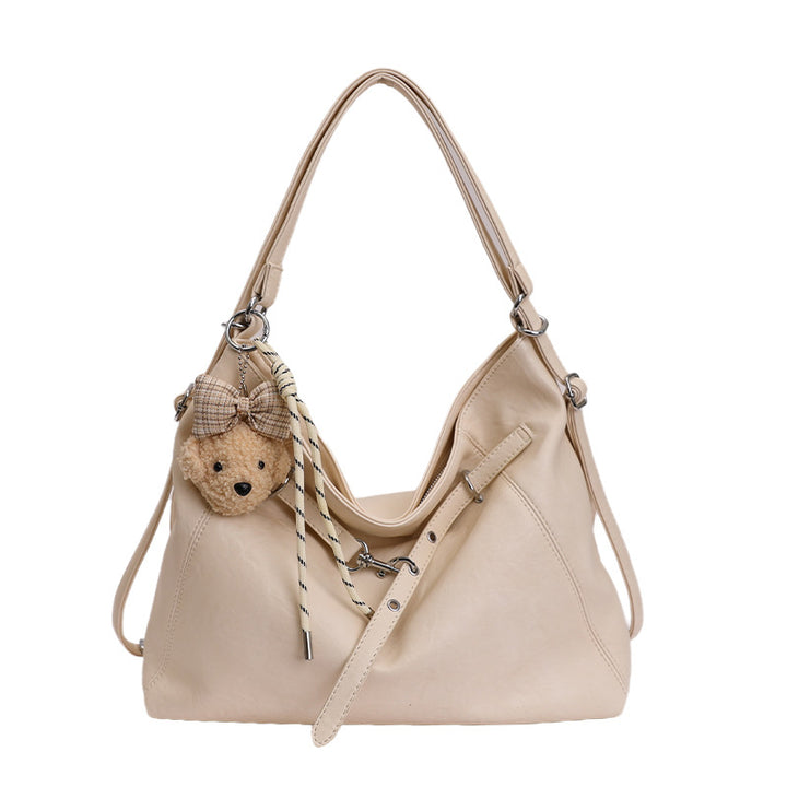 Damen Handtasche mit verspieltem Anhänger Nord Taschen