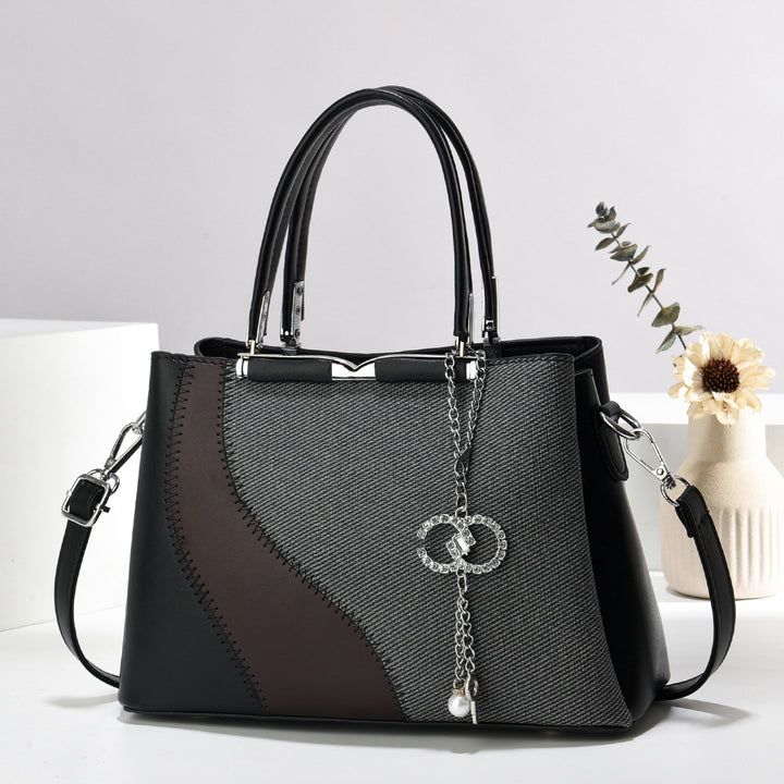 Damen Handtasche aus hochwertigem Kunstleder mit detailverliebtem Design und abnehmbarem Schulterriemen Nord Taschen