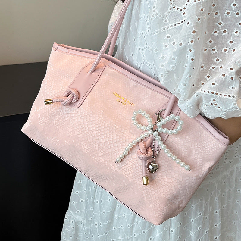 Damen elegante Handtasche mit magnetischem Verschluss und stilvollen Kordelzügen Nord Taschen