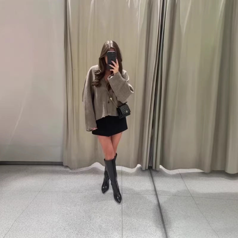 Damen Boxy Kurzjacke aus Wollmix mit V‑Ausschnitt und Zwei‑Knopf‑Verschluss Nord Taschen
