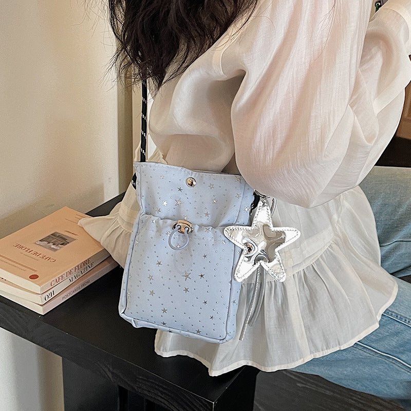 Damen Trendige Umhängetasche aus hochwertigem Material mit funkelndem Sternendesign Nord Taschen