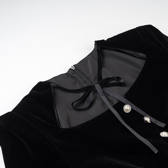 Damen Samtkleid mit tailliertem Mieder, Puffärmeln und mehrlagigem Volantrock Nord Taschen