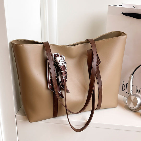 Damen Shopper-Tasche aus hochwertigem Kunstleder mit praktischen Fächern Nord Taschen
