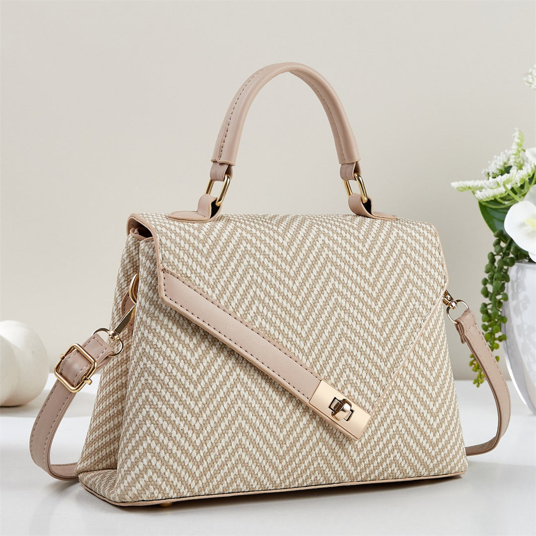 Damen Handtasche mit klassischem Chevron-Design und luxuriösem Beschlag Nord Taschen