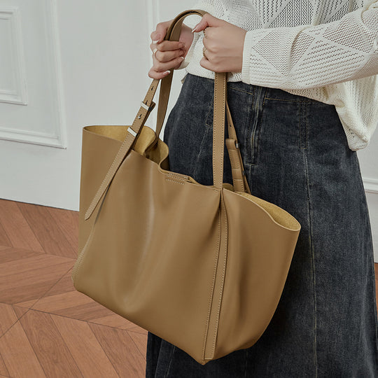 Damen Tote-Tasche mit elegantem Design und abnehmbaren Schulterriemen Nord Taschen