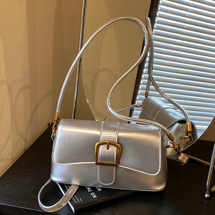 Damen Umhängetasche mit abnehmbarem Gurt und elegantem Verschluss Nord Taschen