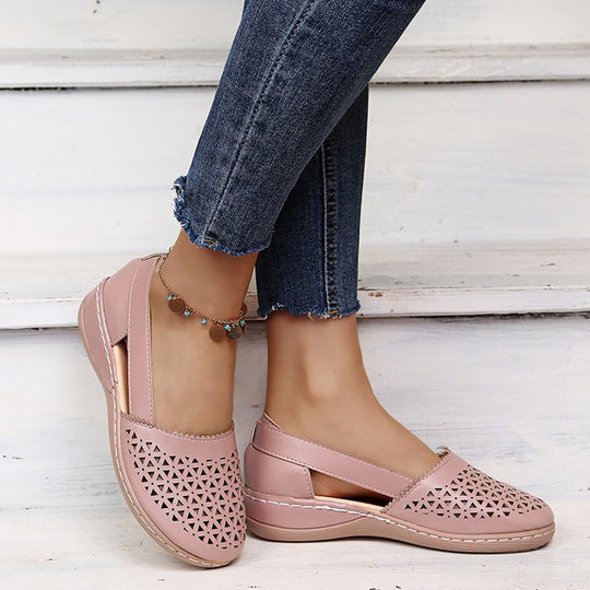 Damen Atmungsaktive Ballerinas mit modischem Lochmuster