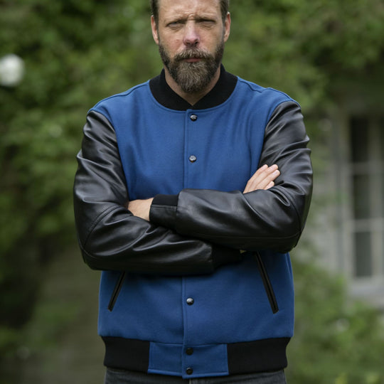 Herren College-Bomberjacke im Varsity-Stil mit Wollkörper und Lederärmeln Nord Taschen