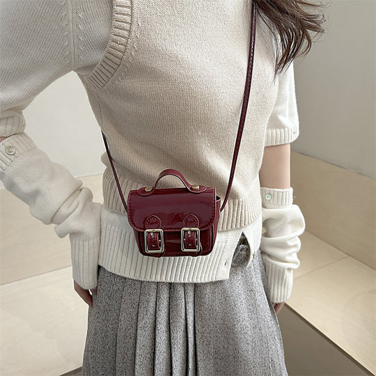 Damen Mini-Schultertasche mit elegantem Kettenverschluss und hochwertiger Verarbeitung Nord Taschen