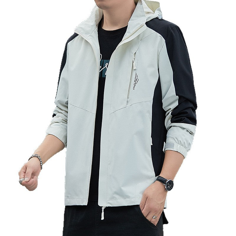 Herren Leichte wind- und wasserabweisende Kapuzenjacke im sportlichen Utility‑Style Nord Taschen