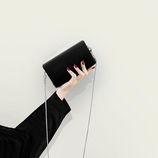 Damen Clutch-Tasche mit elegantem Kettenriemen und luxuriösem Leder Nord Taschen