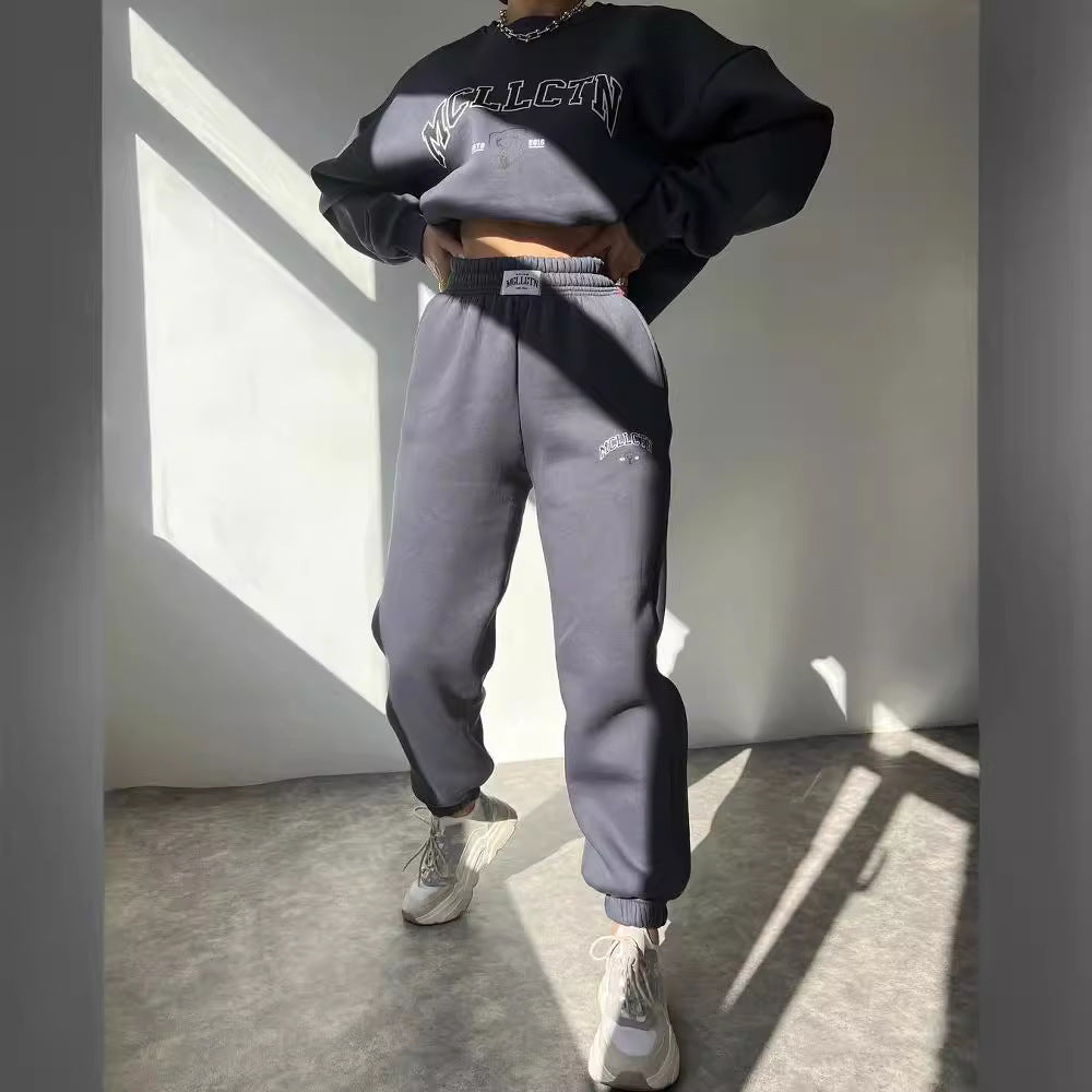 Damen Oversized College-Sweatshirt und High-Waist-Jogger-Set aus French-Terry Nord Taschen