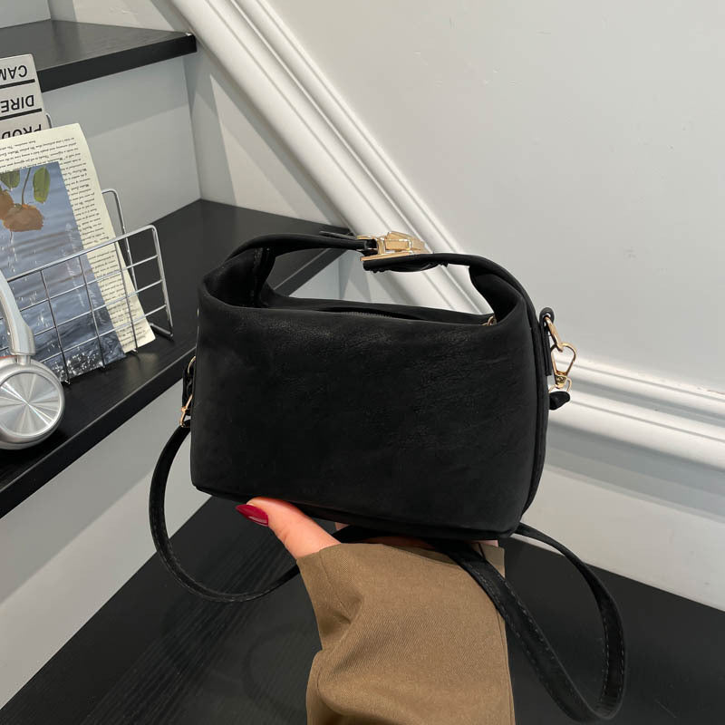 Damen Handtasche mit exklusivem Design und praktischem Innenfächersystem Nord Taschen