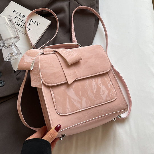 Damen Handtasche mit dekorativem Schleifendesign Nord Taschen