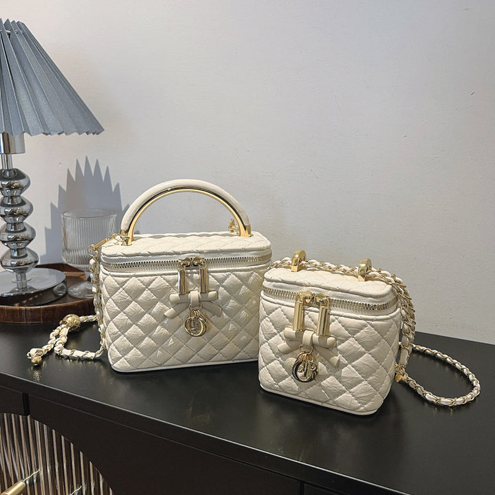 Damen elegante Handtasche mit luxuriösem Kettenakzent Nord Taschen