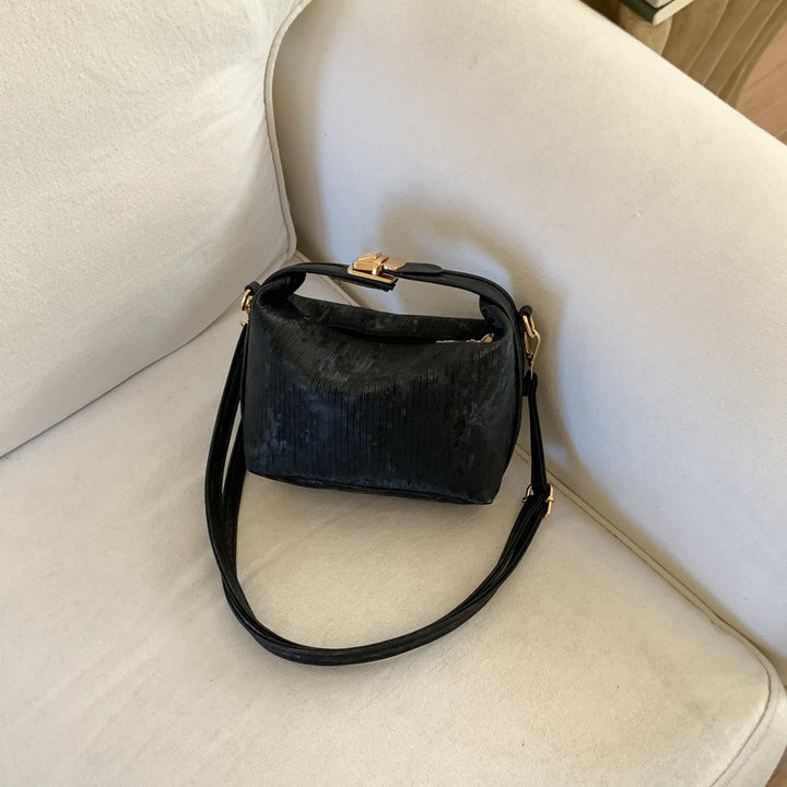 Damen elegante Handtasche mit strukturiertem Obermaterial Nord Taschen