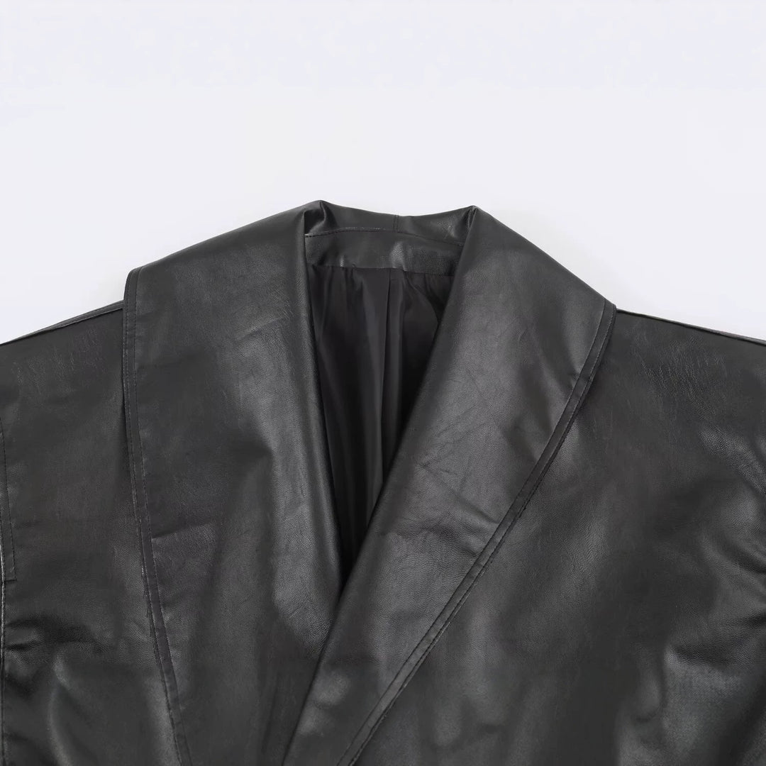 Damen Kurzer Kunstleder-Blouson mit übergroßem Schalkragen und Taillenriemen Nord Taschen