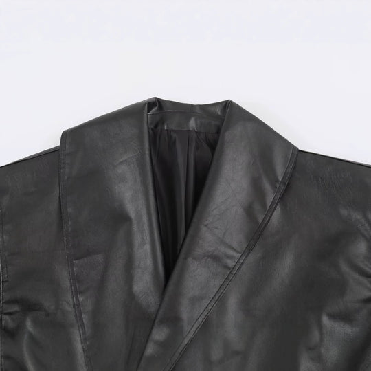 Damen Kurzer Kunstleder-Blouson mit übergroßem Schalkragen und Taillenriemen Nord Taschen