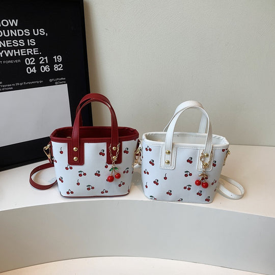 Damen verspielte Mini-Tasche mit lustigem Kirschmotiv Nord Taschen