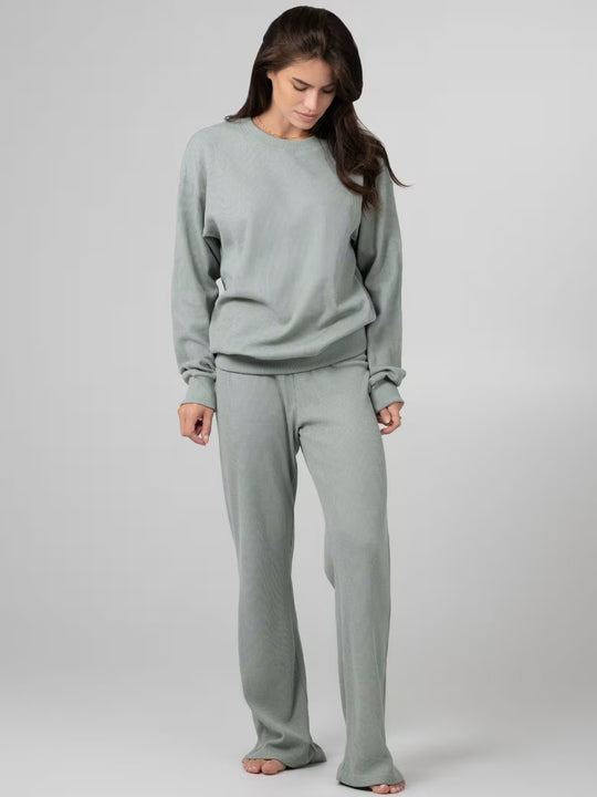 Damen geräumiges Waffelstrick-Loungewear-Set mit Rundhalsausschnitt und Tunnelzughose Nord Taschen