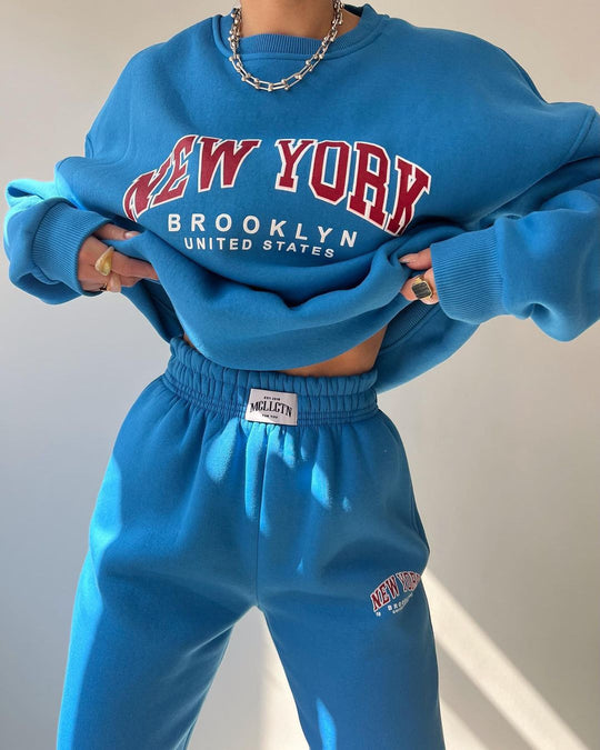 Damen Oversized Lounge-Set aus Baumwollfleece mit Collegestickerei und relaxed Jogginghose Nord Taschen