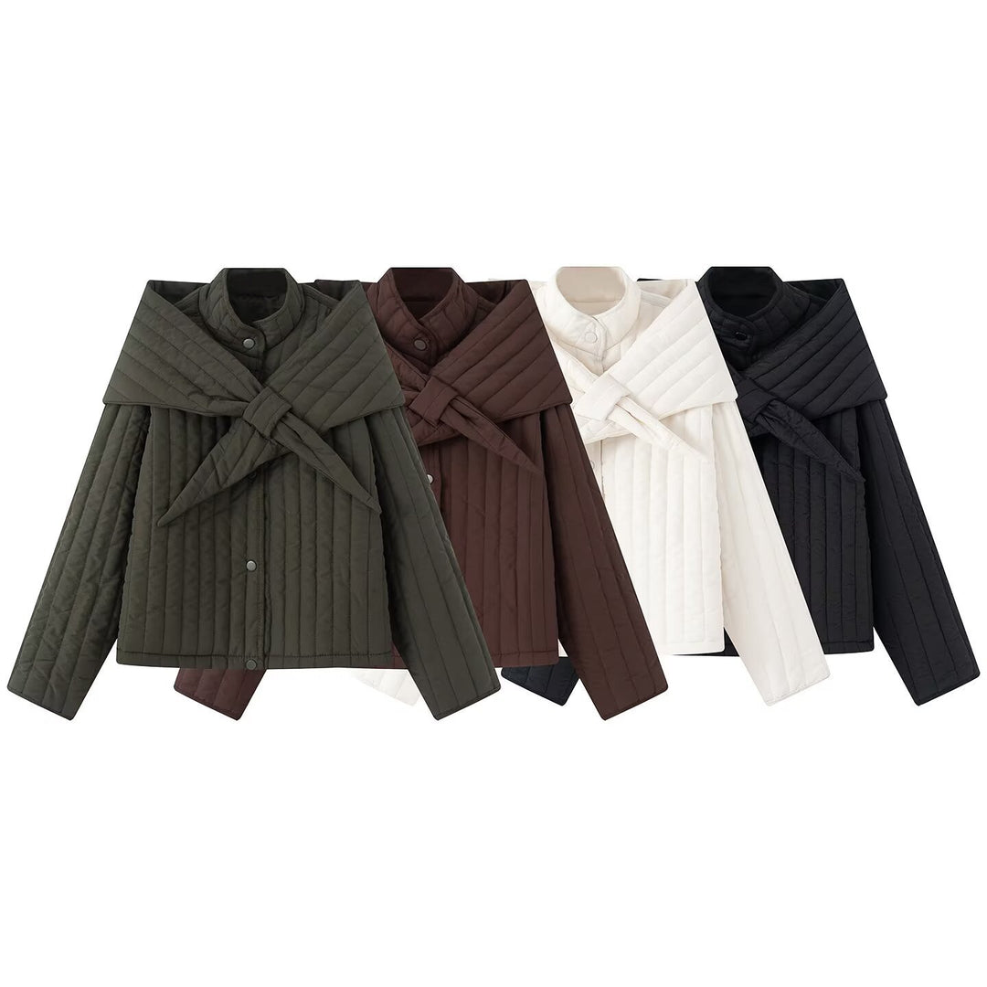 Damen Steppjacke mit übergroßem Wickelkragen und Druckknopf-Leiste Nord Taschen