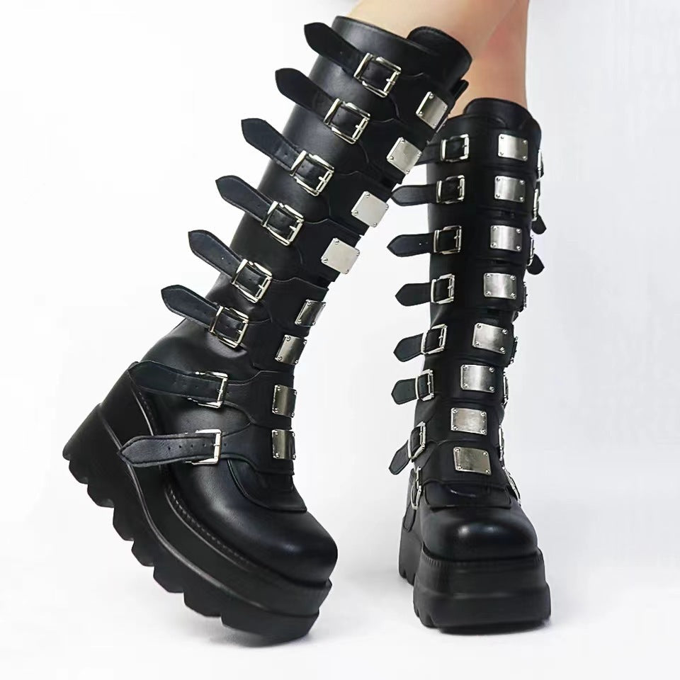 Damen Plattform Stiefel mit modischem Schnallen-Design und stabiler Sohle