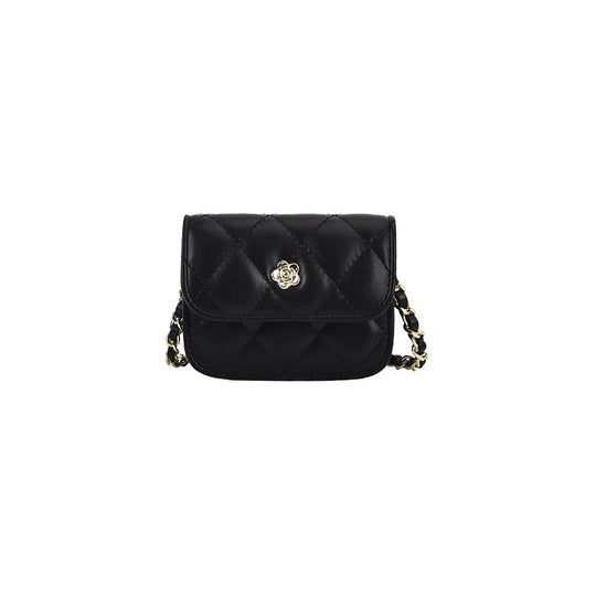 Damen Clutch mit stilvollem Kettenriemen und eleganter Steppung Nord Taschen
