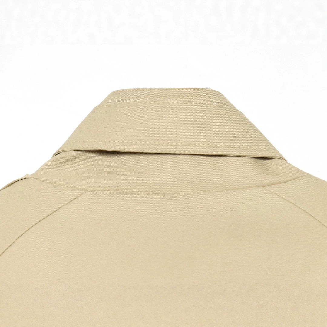 Damen Kurzes Trenchcape mit Doppelreihe, Funnelkragen und Schulterpatten Nord Taschen