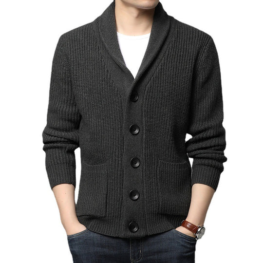Herren Grobstrick-Cardigan mit Schalkragen, aufgesetzten Taschen und Knopfleiste Nord Taschen