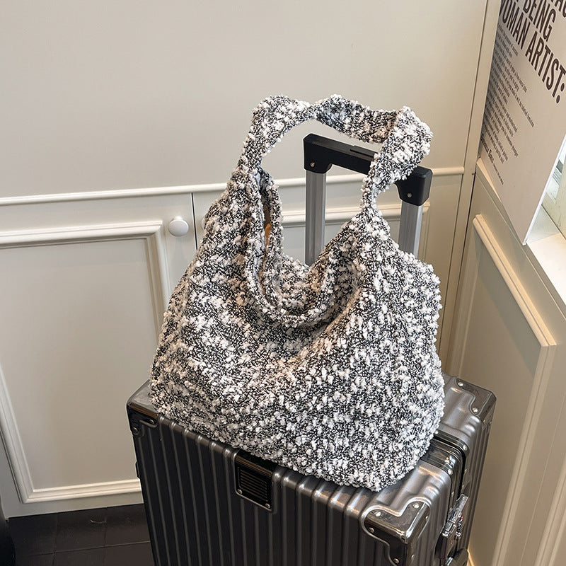 Damen sommerliche Hobo-Tasche mit einzigartigem Texturmuster Nord Taschen