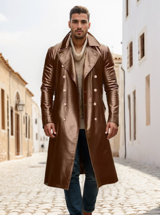 Herren Langer glänzender Kunstleder-Trenchcoat mit Doppelreiher und markantem Revers Nord Taschen