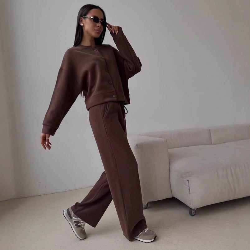 Damen geknöpftes Cropped-Lounge-Set mit Oversize-Cardigan und hochtaillierter Wide-Leg Jogginghose Nord Taschen