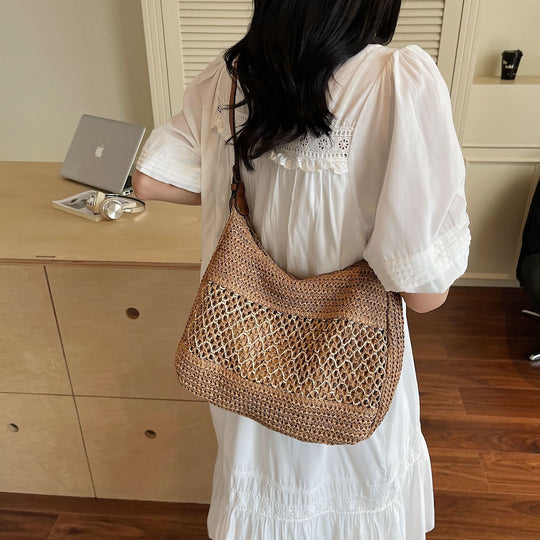 Damen Hobo-Tasche aus geflochtenem Naturmaterial mit einzigartiger Struktur Nord Taschen
