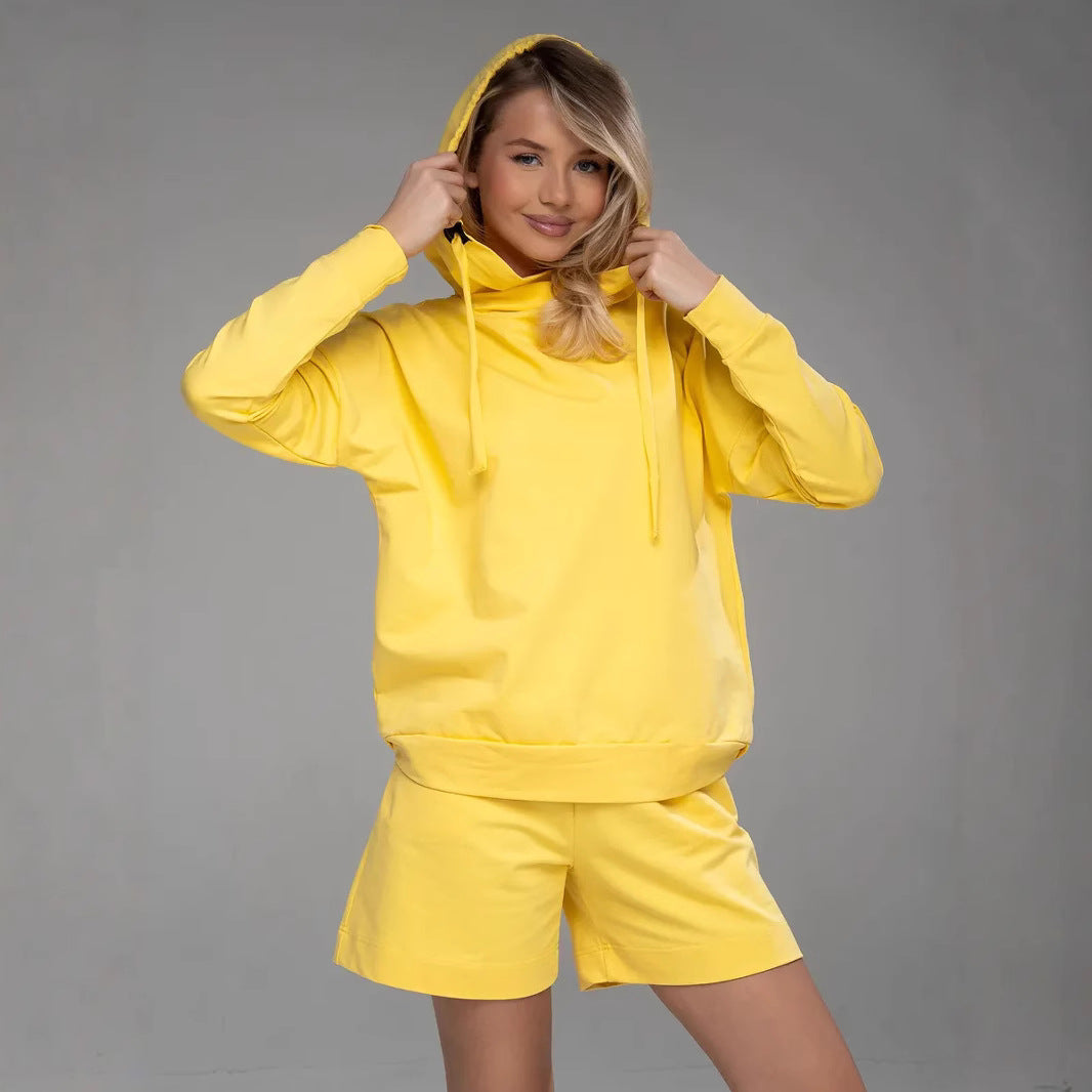 Damen lässiges Oversized Hoodie und Shorts Set Nord Taschen