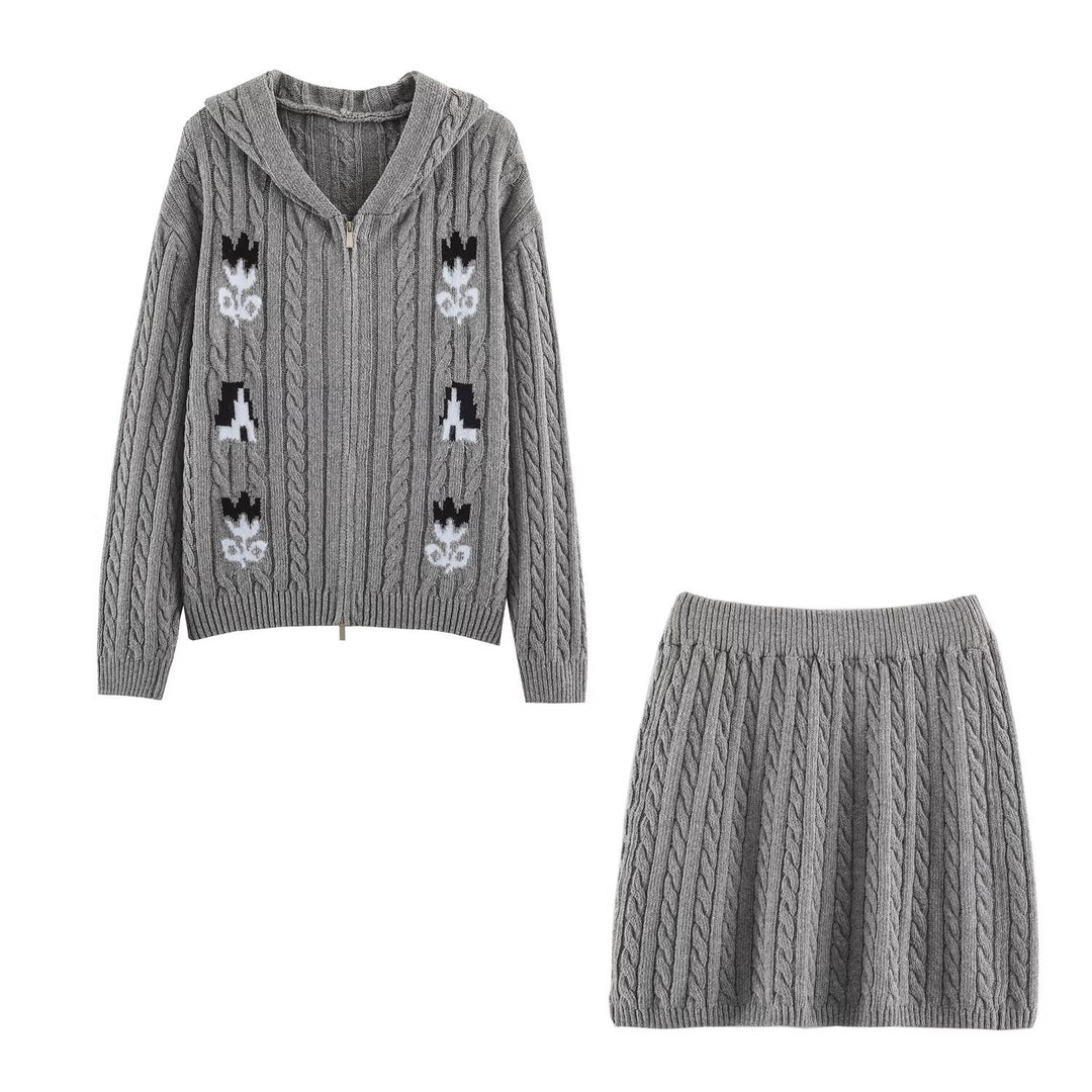 Damen Zweiteiliges Strick-Set mit Zipper-Kapuzenjacke und kurzem Zopfmuster-Rock Nord Taschen