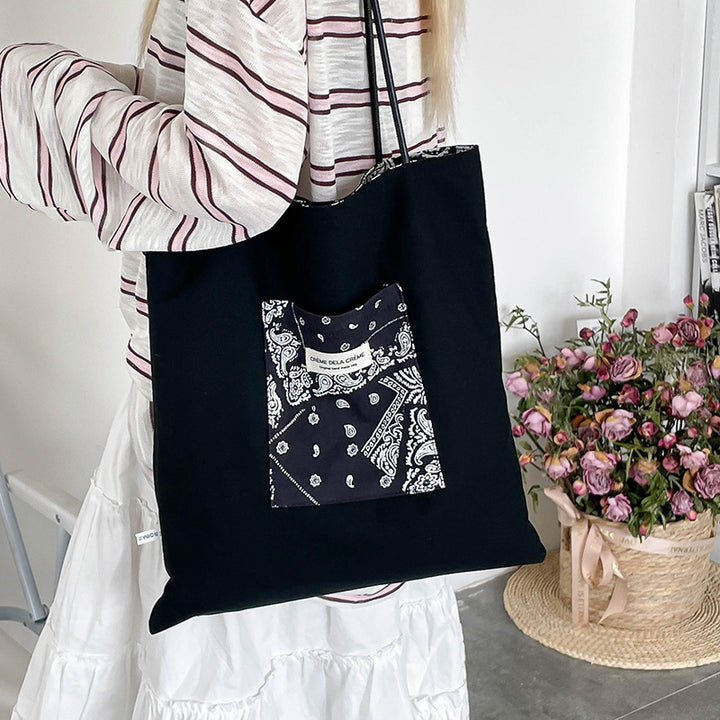 Damen Tragetasche mit elegantem Bandana-Design Nord Taschen